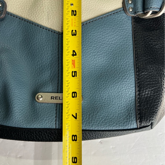 Relic leather 2 tone blue white crossbody patchwork colorblock adjustable - Picture 6 of 7